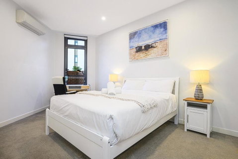 Penrith 3Br Apt Close ToTrain Station & Shopping - Tourism TAS 3