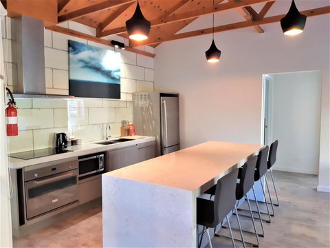 Port Central No 4 - Hobart Tourism 1