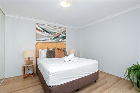 Play & Stay On Hay - Sleeps 2 Or 4 - Hobart Tourism 3