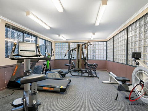 Play & Stay On Hay - Sleeps 2 Or 4 - Hobart Tourism 1