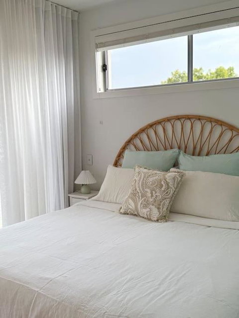 Perfect Summer Lake House - Tourism TAS 2