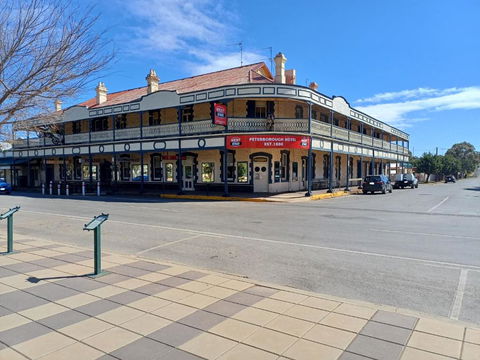PETERBOROUGH HOTEL - Tourism TAS 0