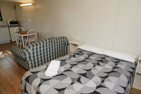 Pine Country Caravan Park - Tourism TAS 2