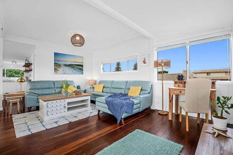 Pipe Dream - River Frontage With Amazing Views - Hobart Tourism 3