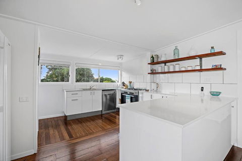 Pipe Dream - River Frontage With Amazing Views - Hobart Tourism 2