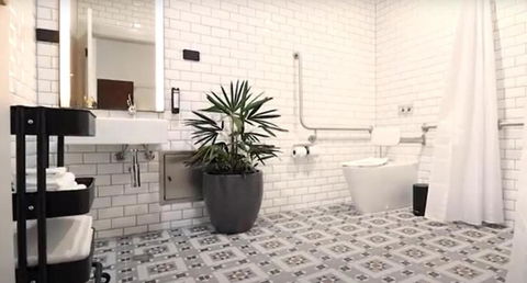 Portarlington Grand Hotel - Tourism TAS 3