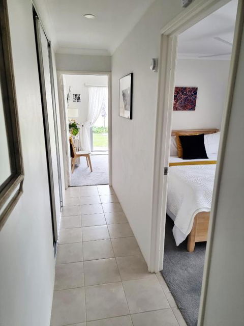 Queen Bed Apartment- No Sharing, Your Very Own Space - Hobart Tourism 2