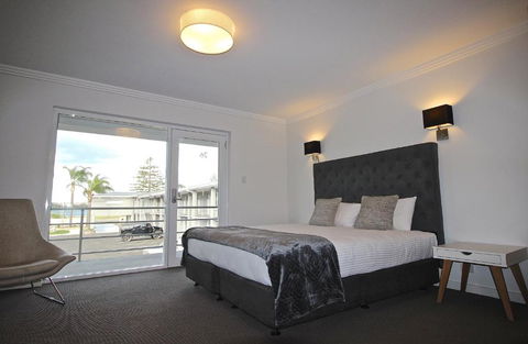 Quays Hotel - Tourism TAS 0