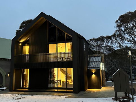 RAM, Alpine Getaways - Tourism TAS 1