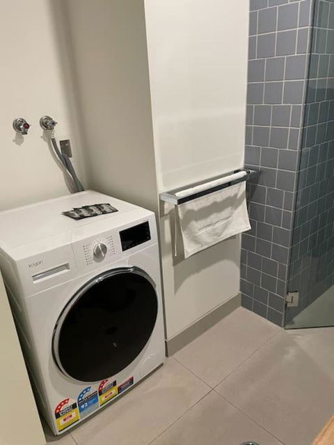 Preston - Entire Unit With 2 Beds 2 Baths - Tourism TAS 2