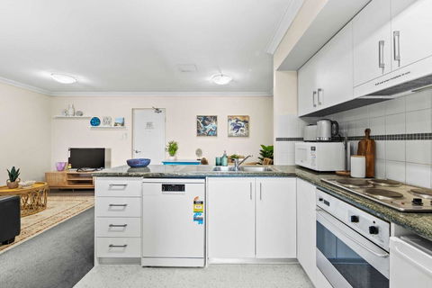 Prime Perth Apartment - Tourism TAS 3