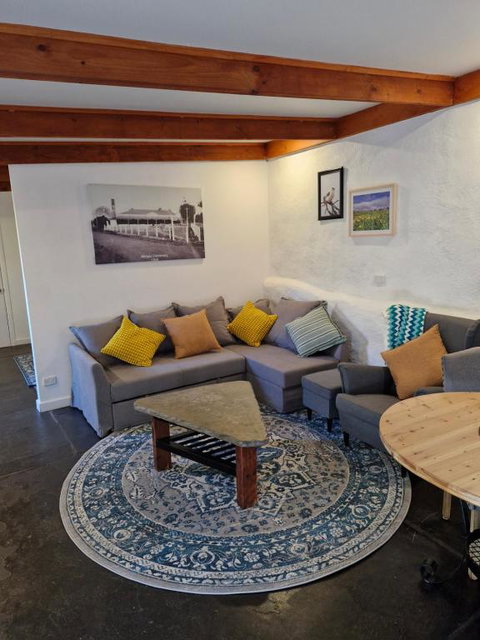 Private Guesthouse - Hobart Tourism 0