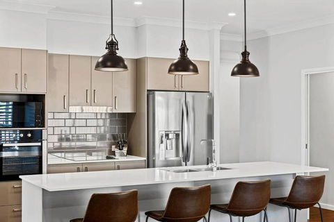 Private Mudjimba Beach Abode - Tourism TAS 1