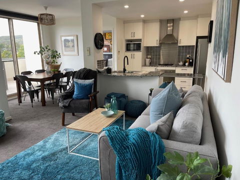 Qbn Cracker: 2BR, 2BA, 2 Secure B/ Ment Car Parks - Hobart Tourism 1