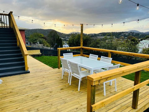 Quarry House - Bright And Renovated! - Tourism TAS 1