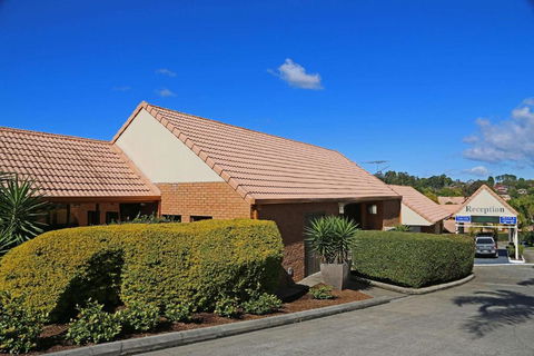 Quality Hotel Robertson Gardens - Hobart Tourism 3