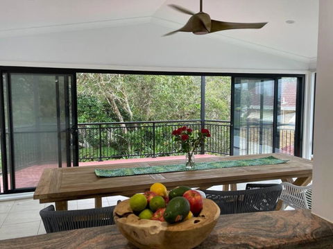 Rainbow Beachhouse - Deluxe, Pristine Location - Hobart Tourism 2