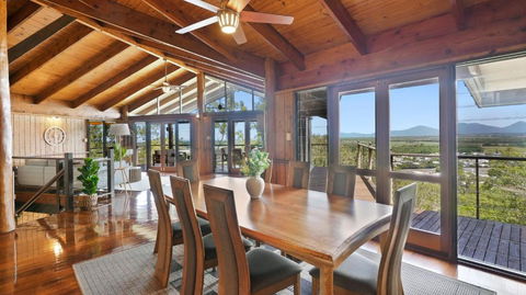 Rainforest Treehouse Sanctuary - With Ocean Views - Tourism TAS 2