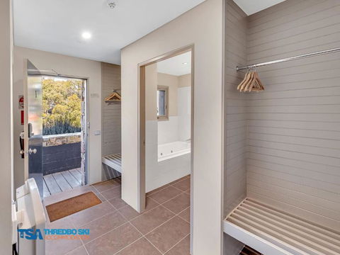 Ramshead Creek 1 - Tourism TAS 1