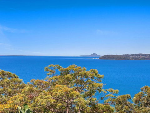 Randall Drive No 64 - Tourism TAS 1