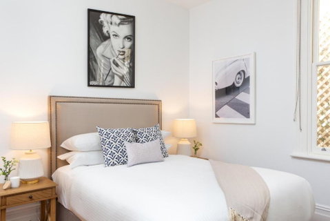 Ravenscourt S Studio Apartment Close To Everything - Tourism TAS 3