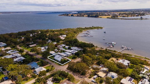 Raymond Island Retreat - Tourism TAS 1