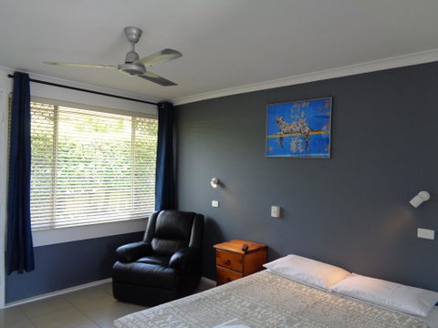 Aspley Sunset Motel - Tourism TAS 0