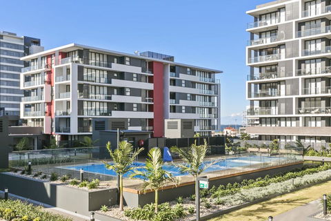 Astra Apartments Wollongong CBD - Tourism TAS 1