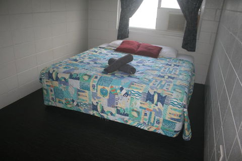 Asylum Cairns Hostel - Hobart Tourism 1
