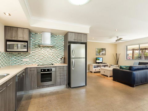 At Melaleuca 3 - Hobart Tourism 0