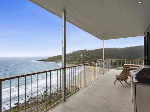 At Wye Eyrie With Arguably The Best Views In Town - Tourism TAS 0