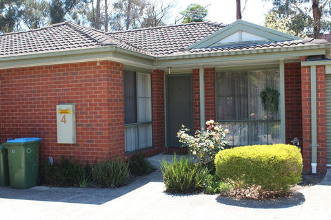 Australian Home Away Ringwood Bardia - Hobart Tourism 0