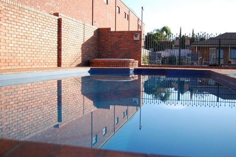 Australian Settlers Motor Inn - Hobart Tourism 0