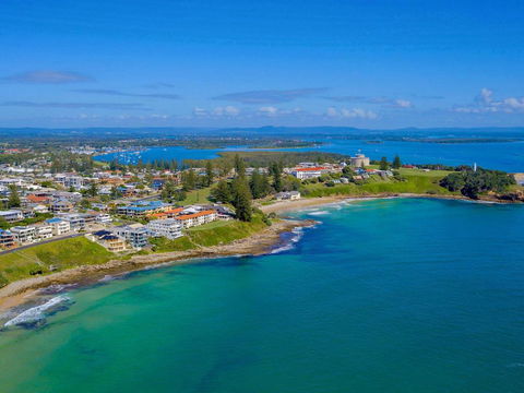 Avalon 4 - Right Across The Road From Convent Beach - Uninterrupted Views - Tourism TAS 3