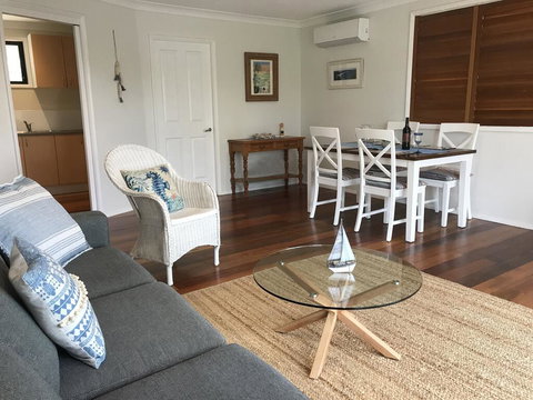 Avalon Seashells 2 Bedroom Apartment With Pool - Tourism TAS 3