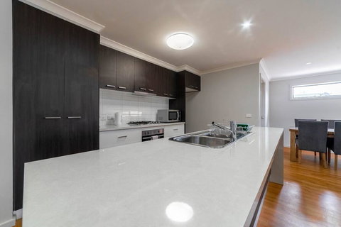 Averys Retreat - Tourism TAS 3