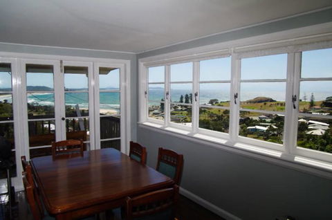 Awesome View, 4 View Street - Tourism TAS 2