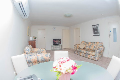 Aya Apartment - Hobart Tourism 0