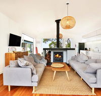 Ayana Beach House - Pet Friendly - Opposite Beach - Tourism TAS