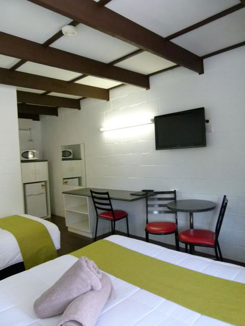 Azalea Motel - Tourism TAS 3
