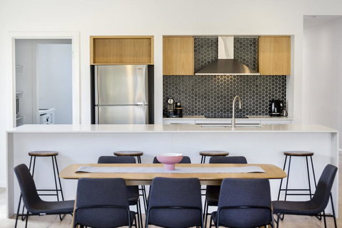 AZURE - ROSEBUD - Tourism TAS 3