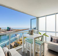 Azure Bliss Family escape opposite beach with heated pool access - Tourism TAS
