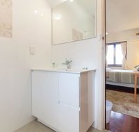 B8 Cafes Resturants UWA close to SCGH - Tourism TAS