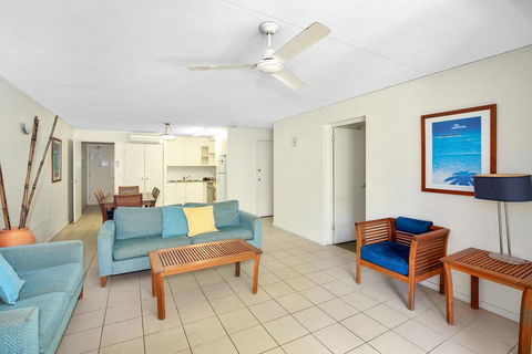 Baden 62 - Rainbow Shores, Beach Escape, Air Con, Pool, All Beds Made - Hobart Tourism 0