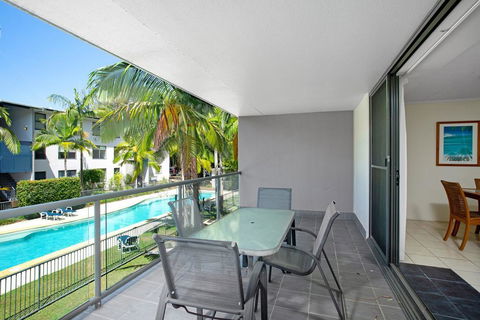 Baden 77 - Rainbow Shores, Pools, Outdoor Spa, Walk To Beach - Hobart Tourism 0