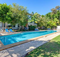 Baden 90 - Rainbow Shores Resort Unit Pools Tennis Court Walk To Beach - Tourism TAS