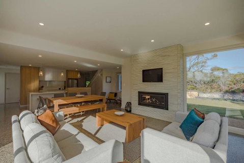 Baileys Beach House - Tourism TAS 0