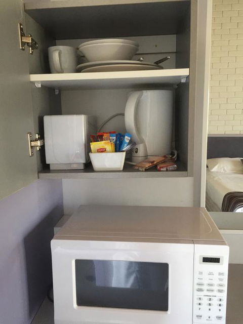 Bakery Park Motor Inn - Tourism TAS 1