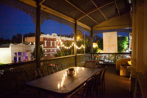 Balcony Level - Heygarth House - Port Of Echuca Townhouse - Tourism TAS 1