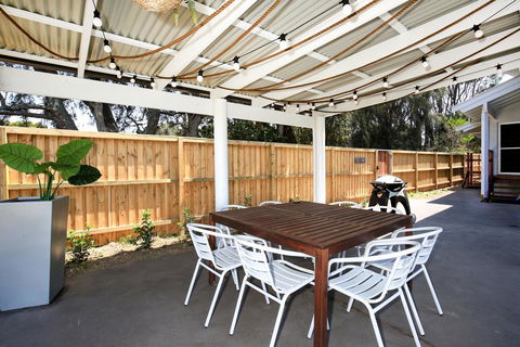 Balena @ Culburra - Pet Friendly - 1 Min Walk To Beach - Hobart Tourism 1